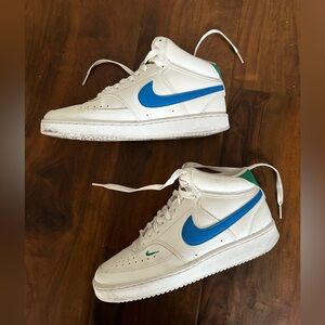 Nike Women’s Court Mid Sneaker